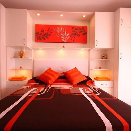 Fabulous Two Bedroom Apartment Near Las Vistas Beach In Los Cristianos Arona  Exterior foto